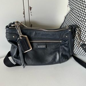 Coach black leather shoulder bag